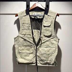 Columbia Beige Utility Vest